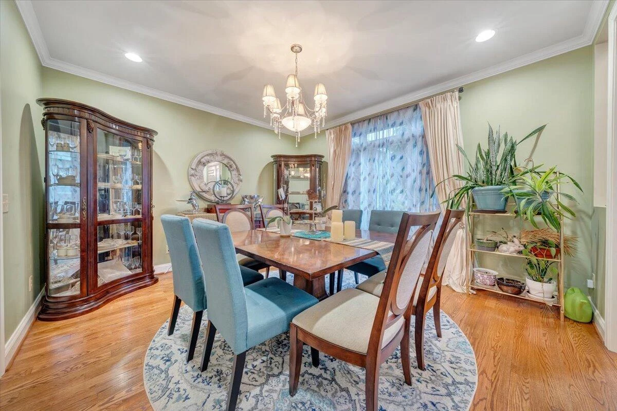 415 Stoneledge DR - Photo 16