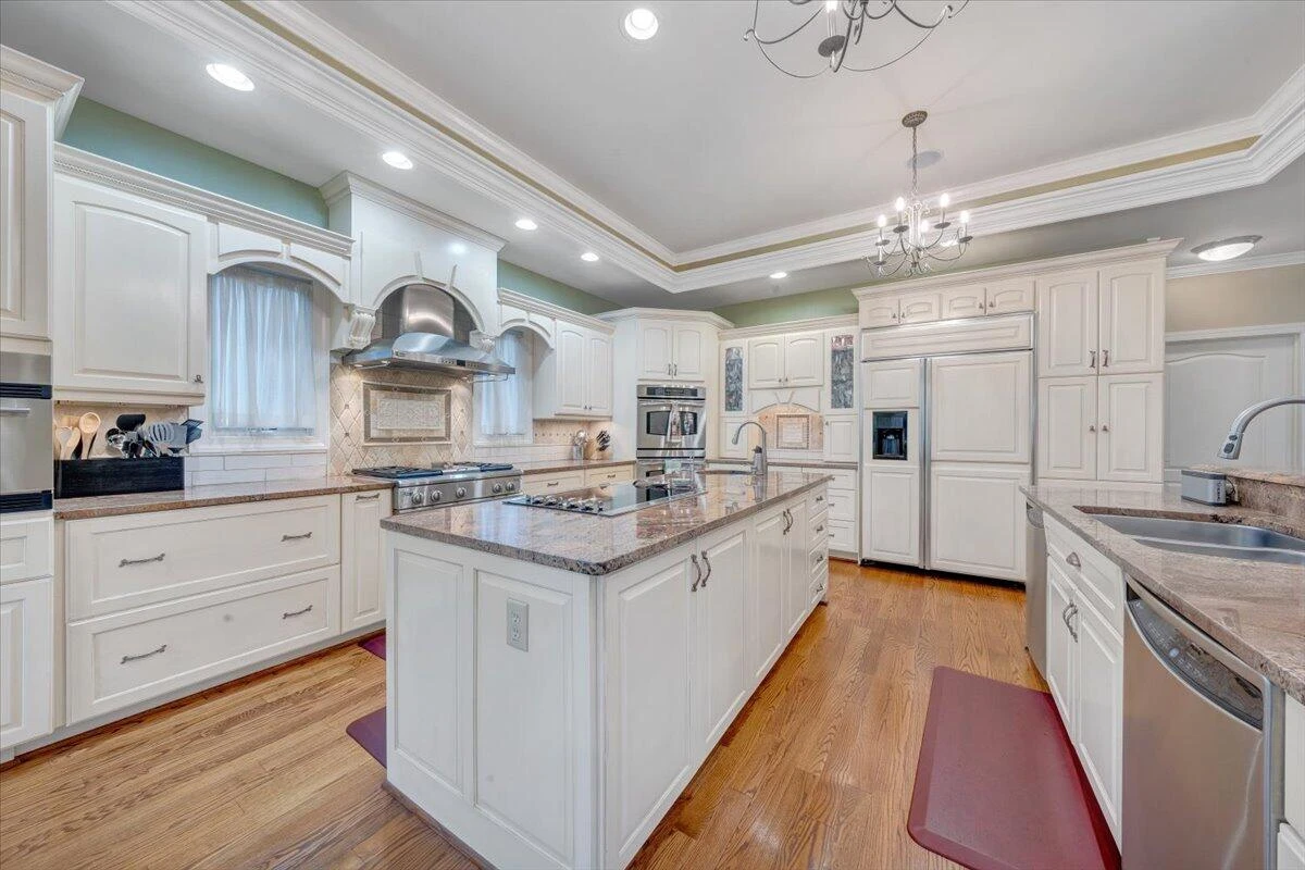 415 Stoneledge DR - Photo 27