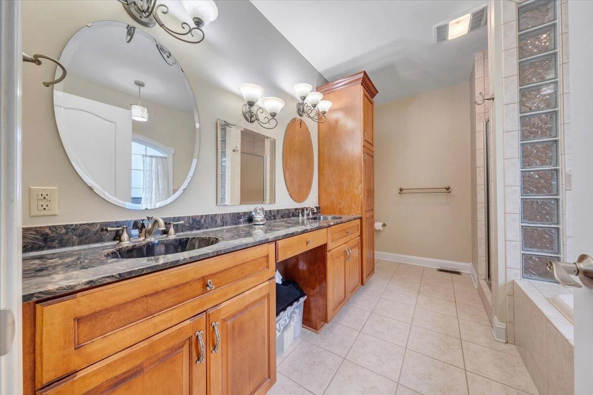 415 Stoneledge DR - Photo 31
