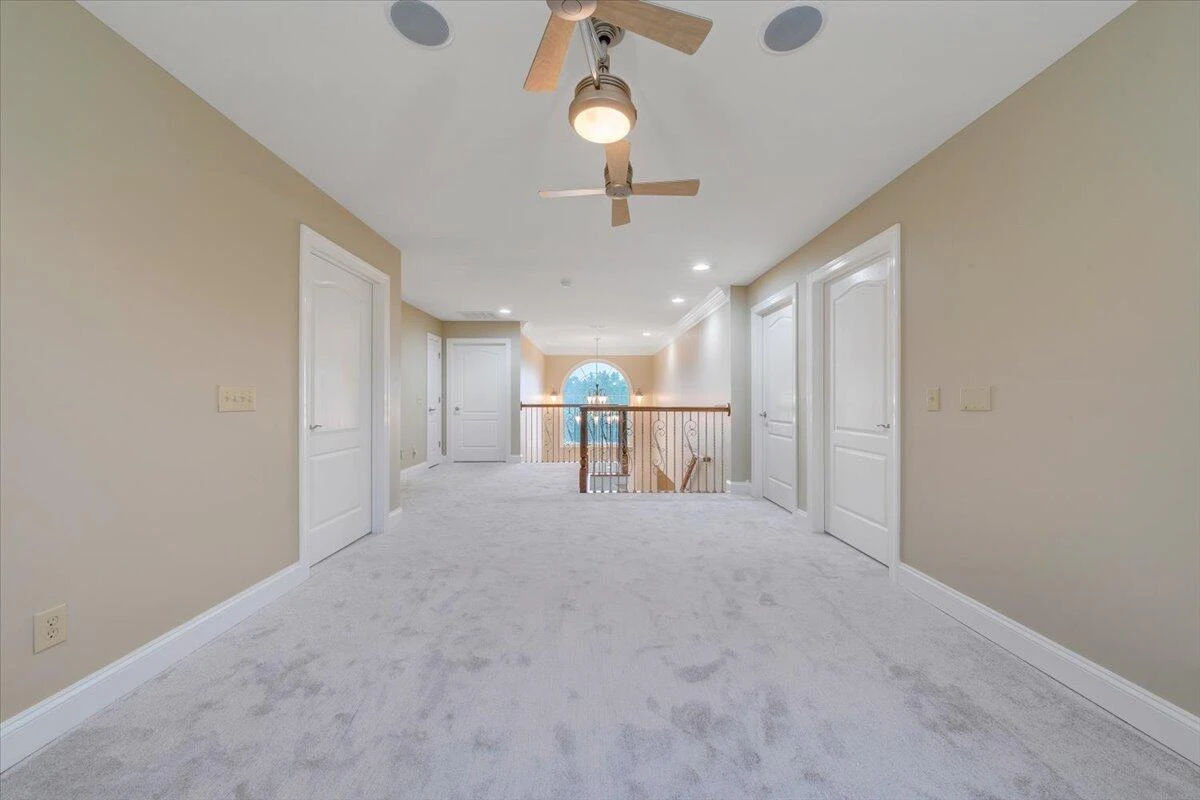 415 Stoneledge DR - Photo 41