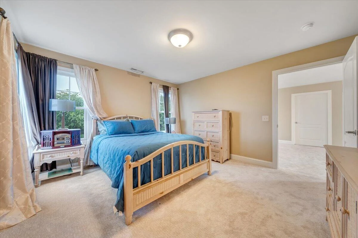 415 Stoneledge DR - Photo 43