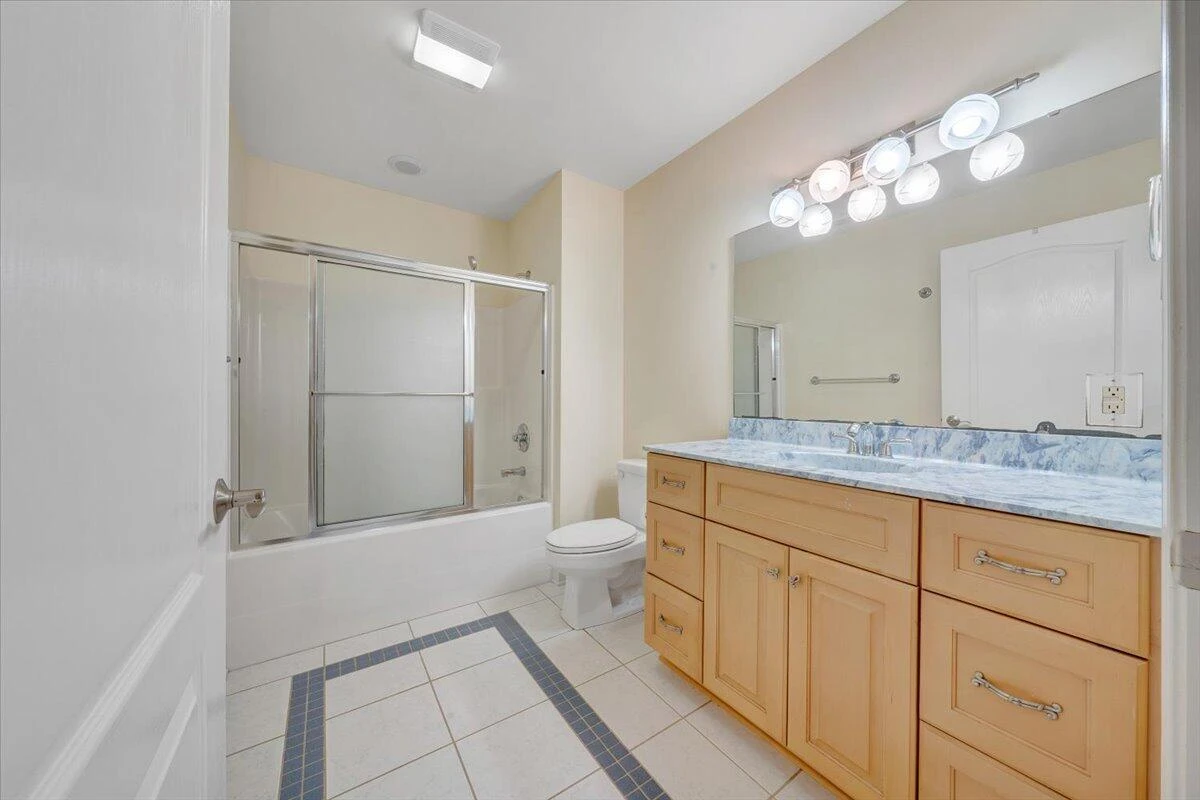 415 Stoneledge DR - Photo 49