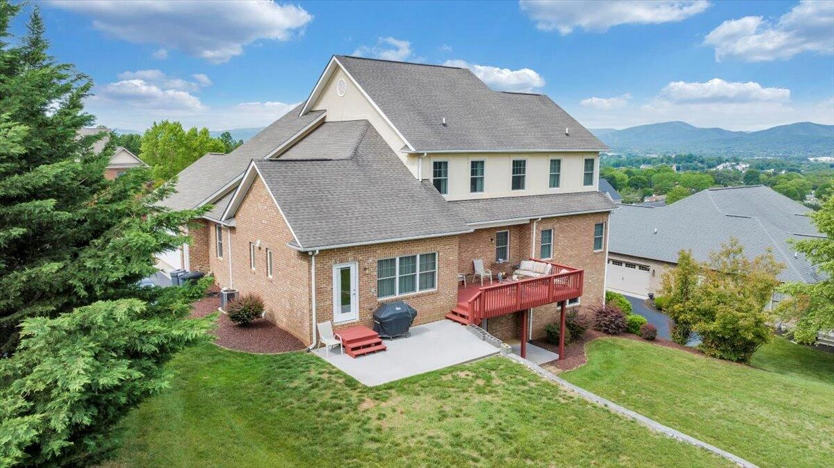 415 Stoneledge DR - Photo 61