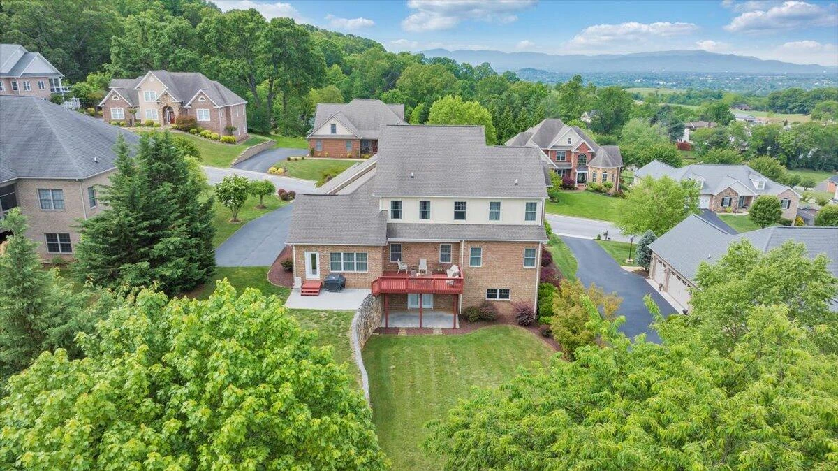 415 Stoneledge DR - Photo 67