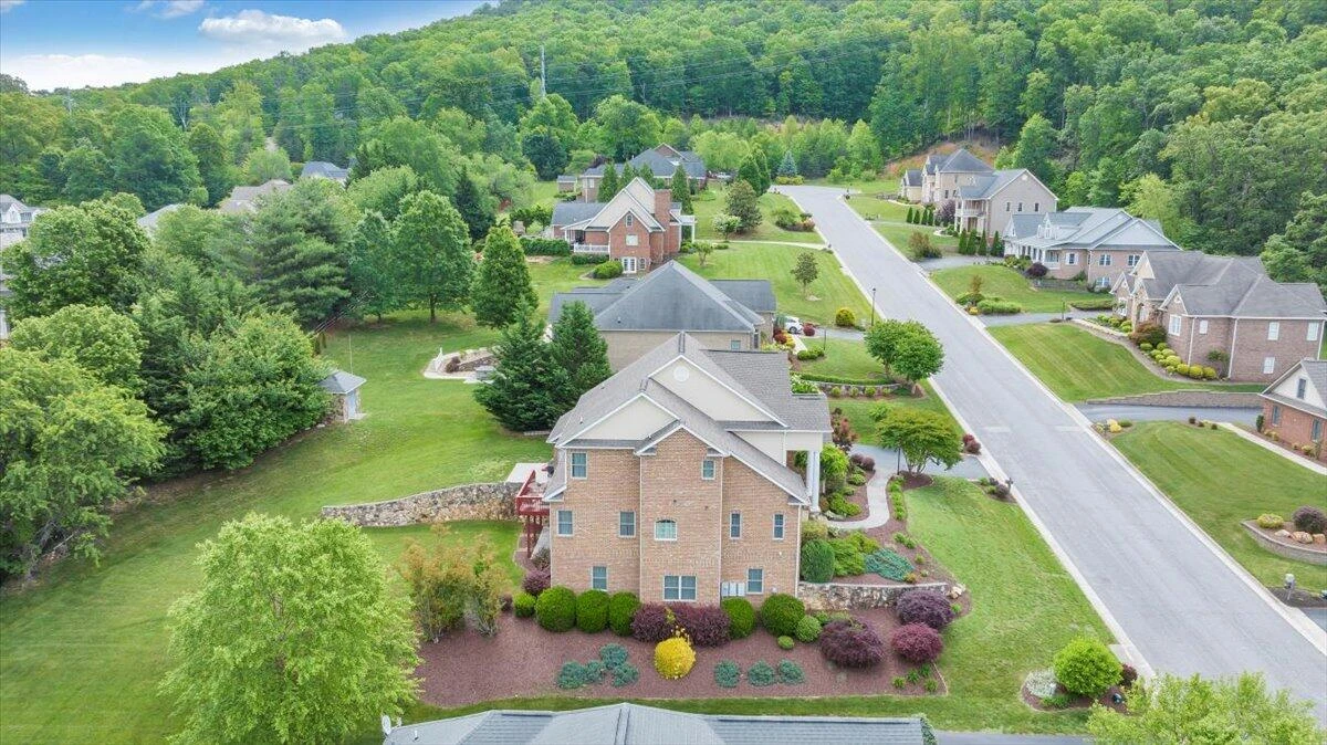 415 Stoneledge DR - Photo 72