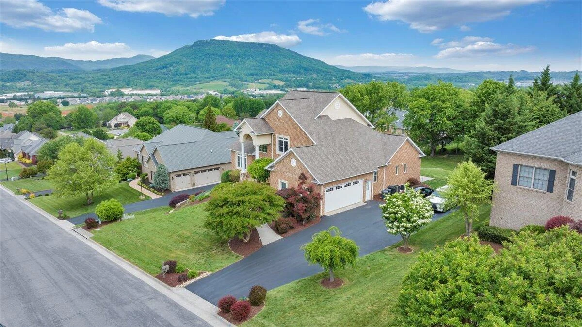 415 Stoneledge DR - Photo 81