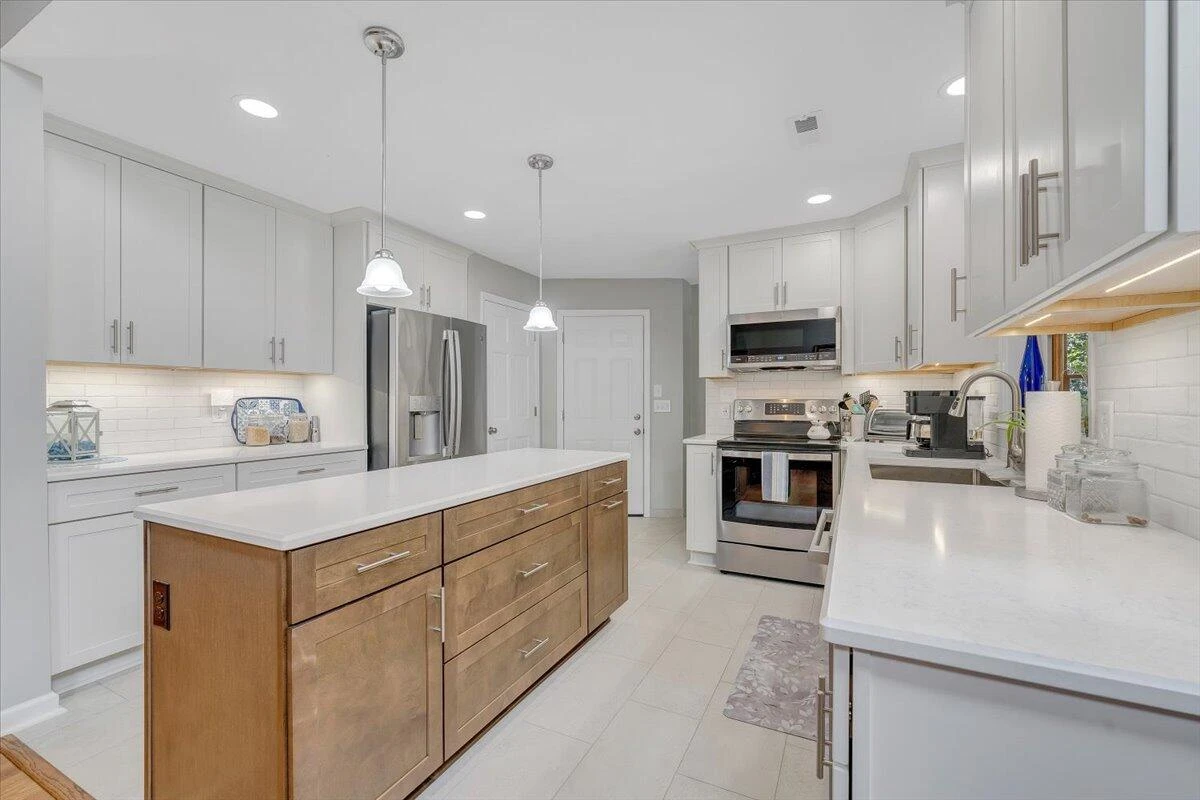 201 Willowood DR - Photo 14