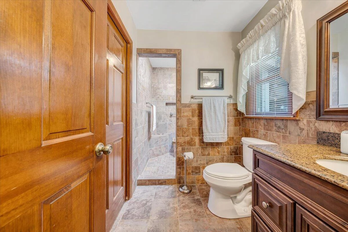201 Willowood DR - Photo 34