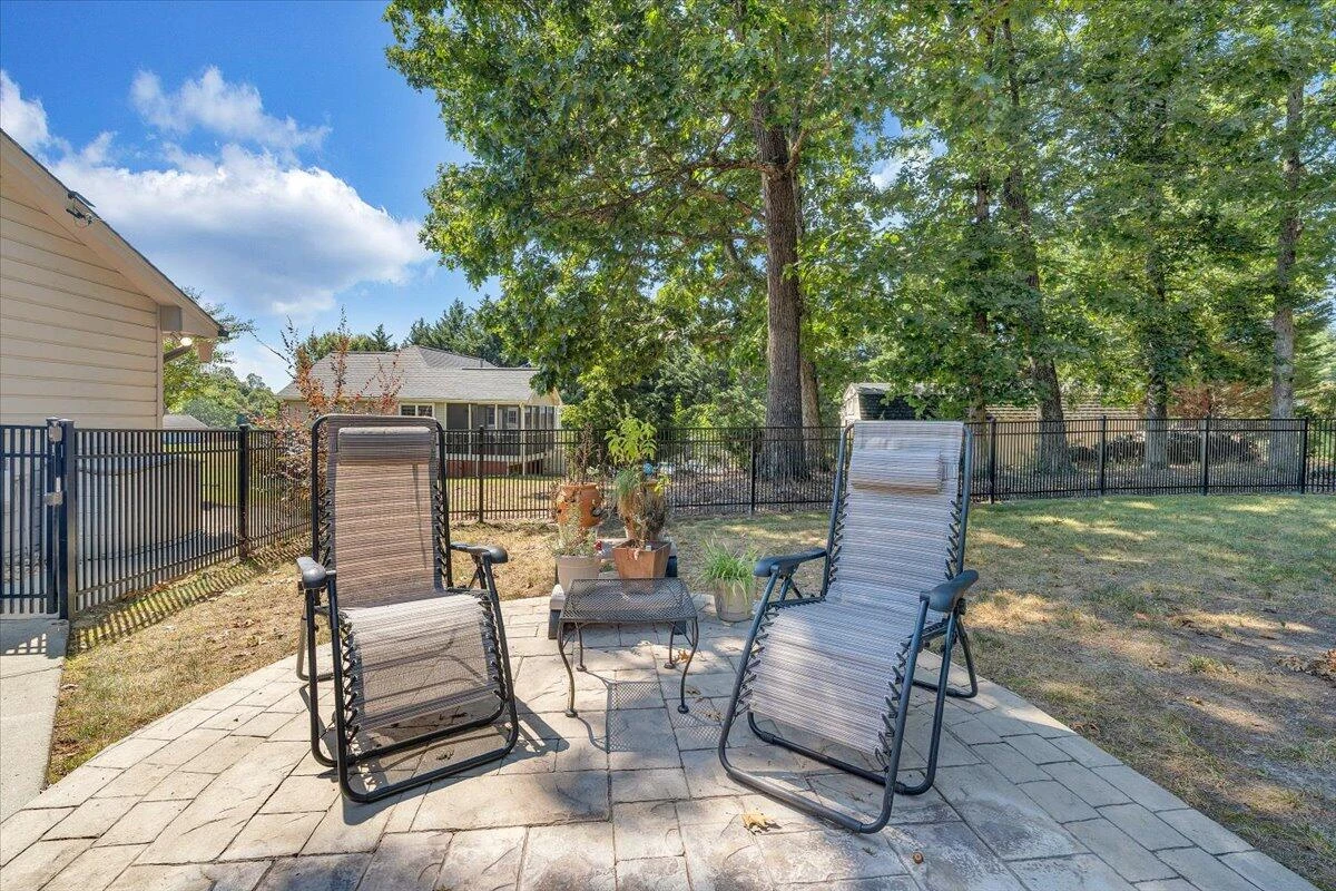 201 Willowood DR - Photo 40