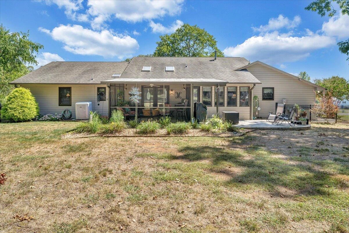 201 Willowood DR - Photo 41