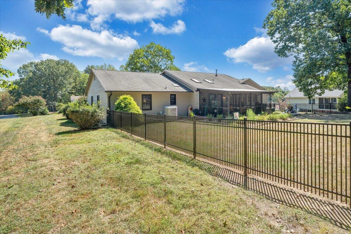 201 Willowood DR - Photo 46
