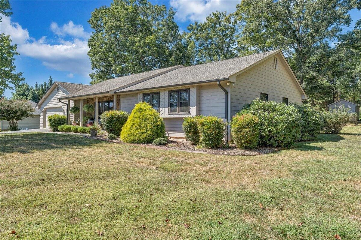 201 Willowood DR - Photo 48