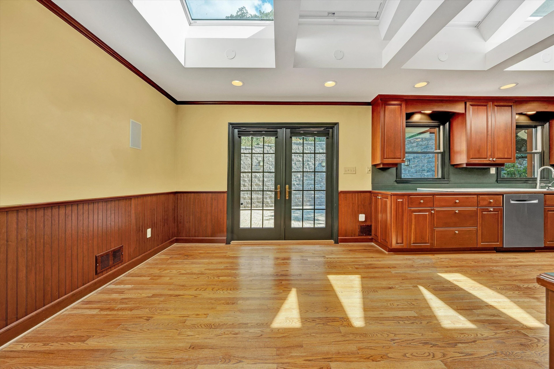 3030 Bancroft DR SW - Photo 17