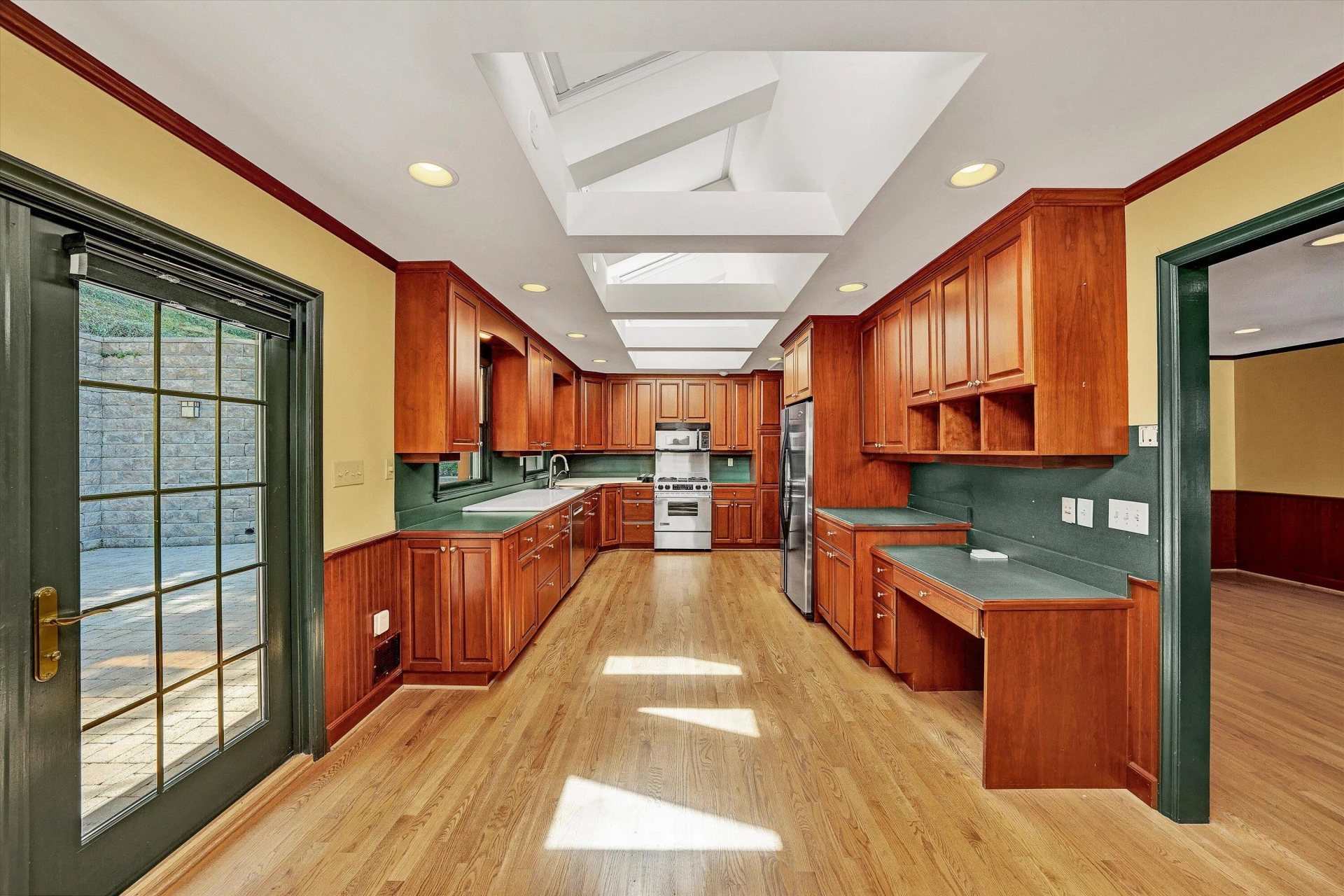 3030 Bancroft DR SW - Photo 18