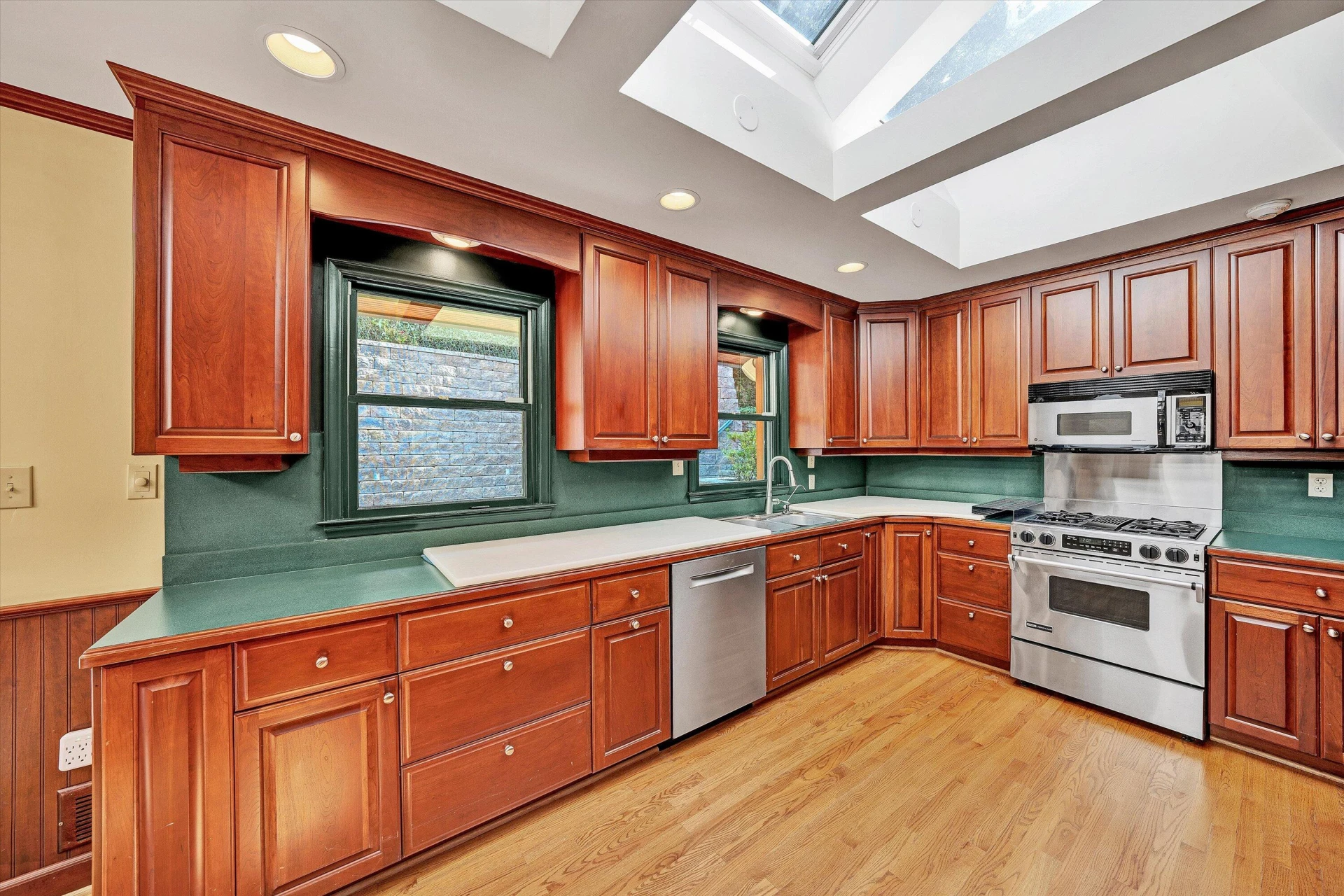 3030 Bancroft DR SW - Photo 19