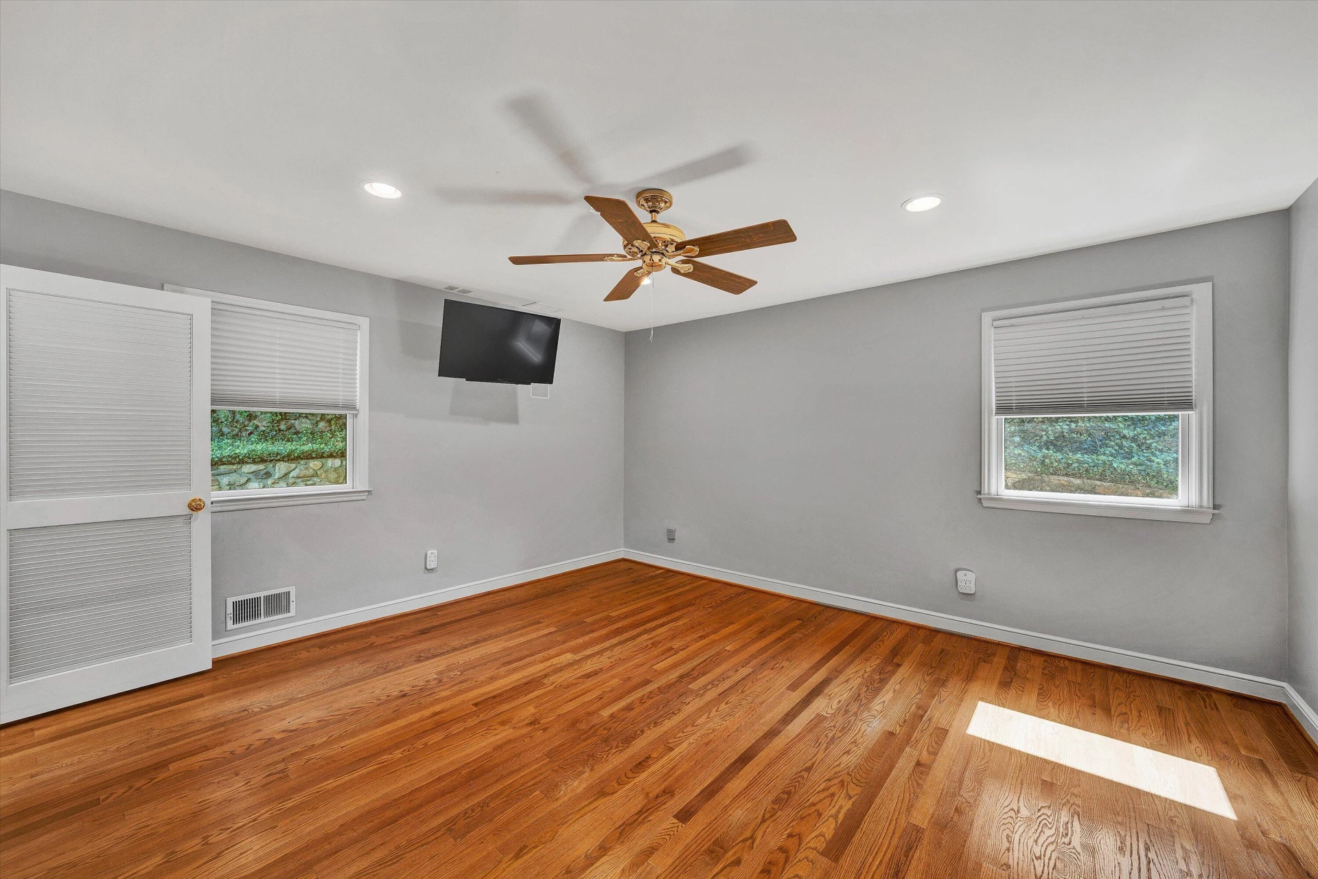 3030 Bancroft DR SW - Photo 27