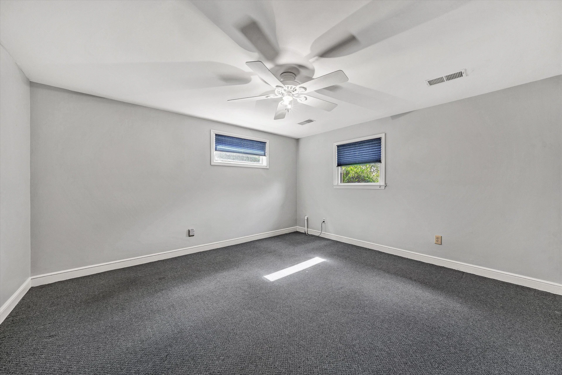 3030 Bancroft DR SW - Photo 34