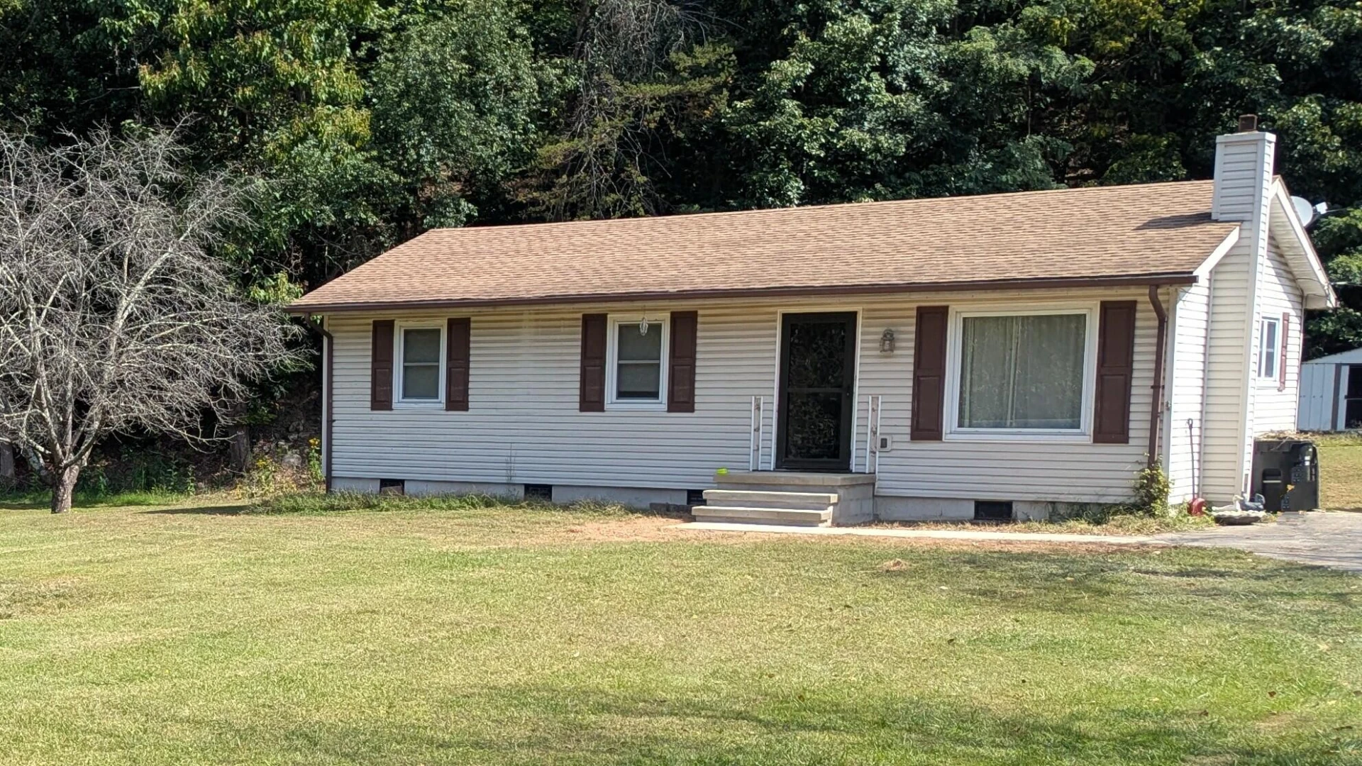 6150 Dry Hollow RD