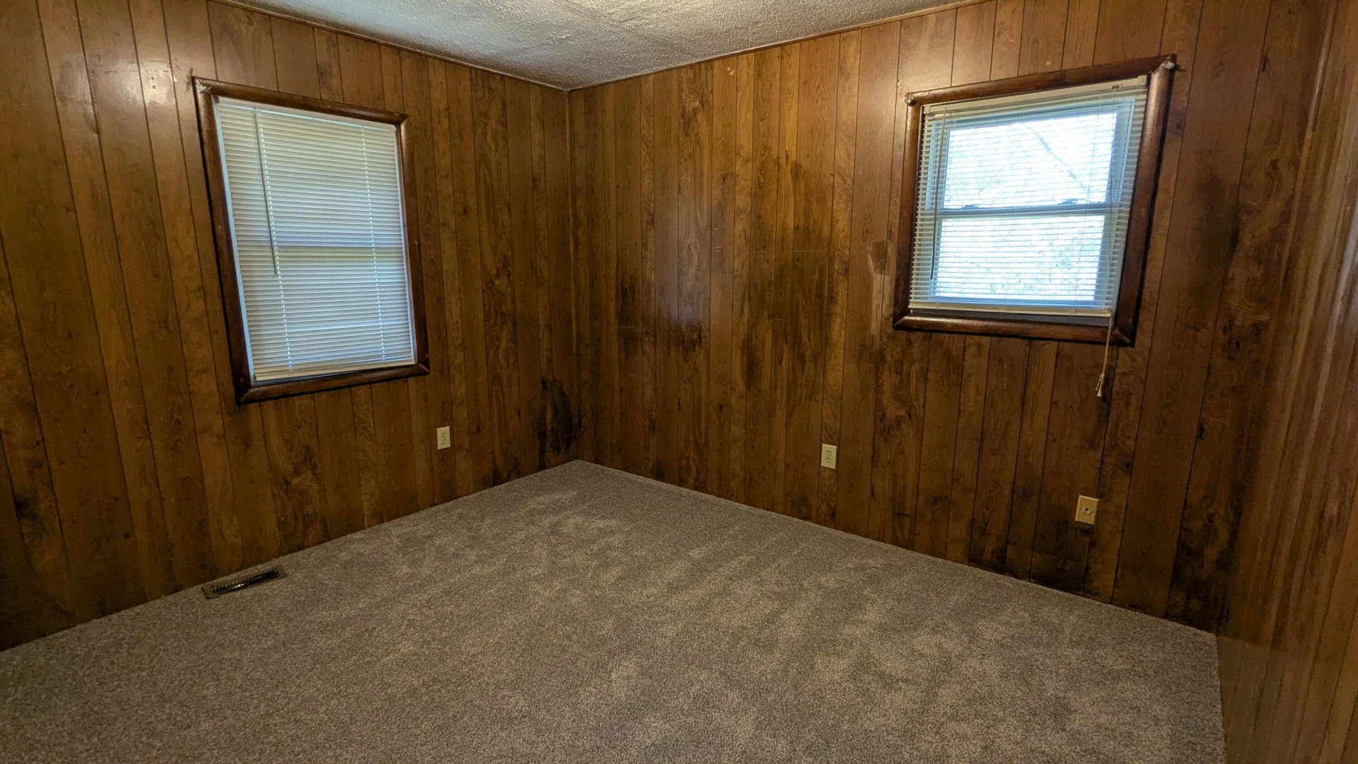 6150 Dry Hollow RD - Photo 10