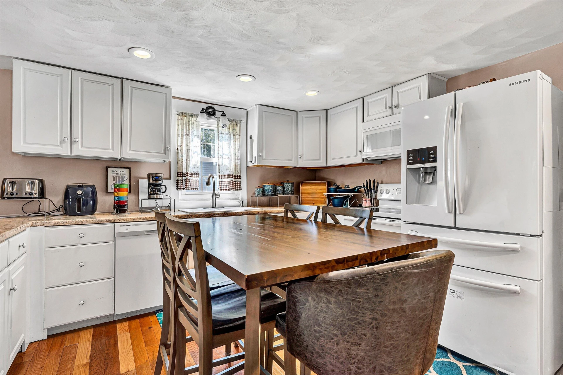 2248 Vale AVE NE - Photo 11