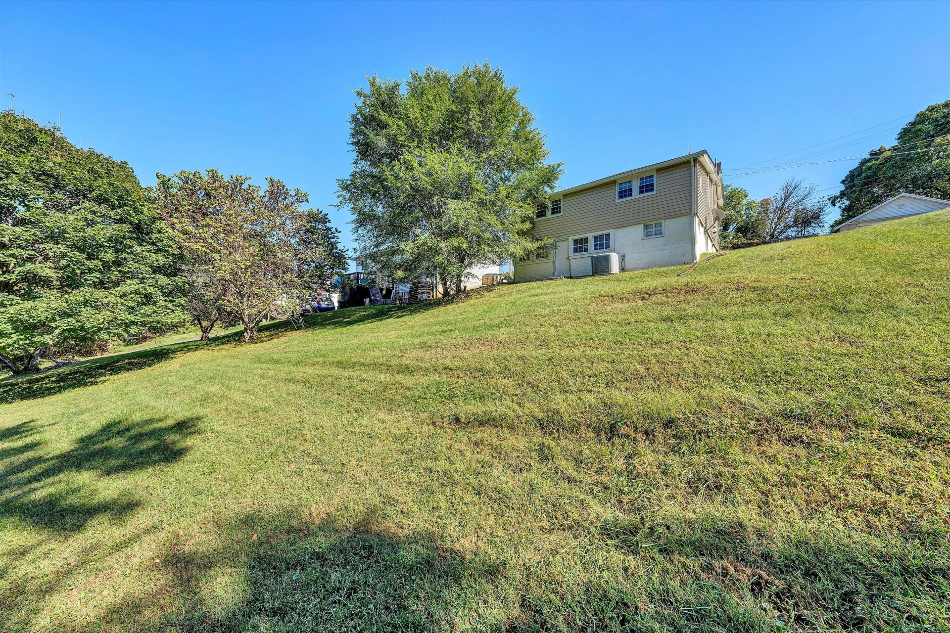2248 Vale AVE NE - Photo 27