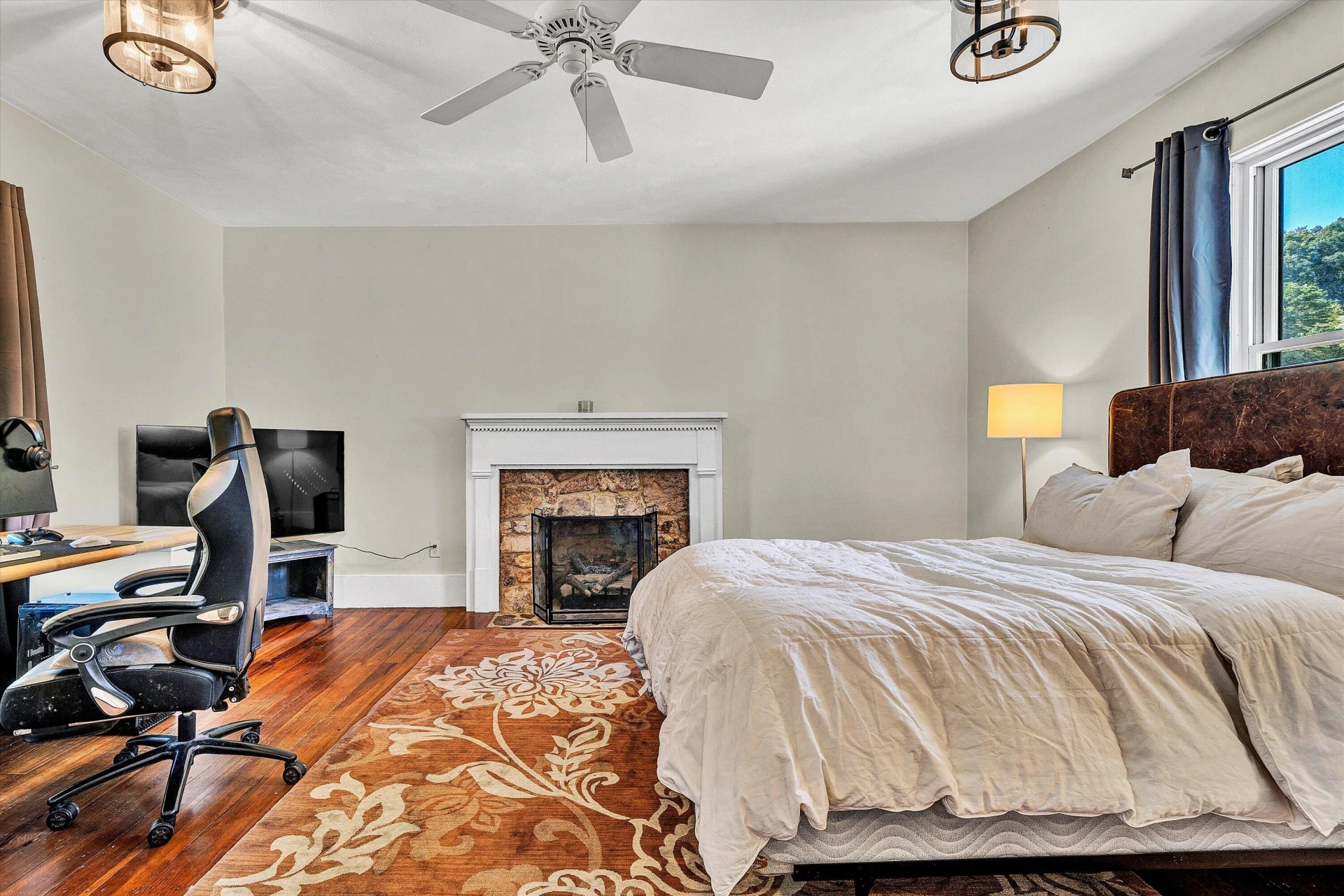 17559 Johns Creek RD - Photo 47