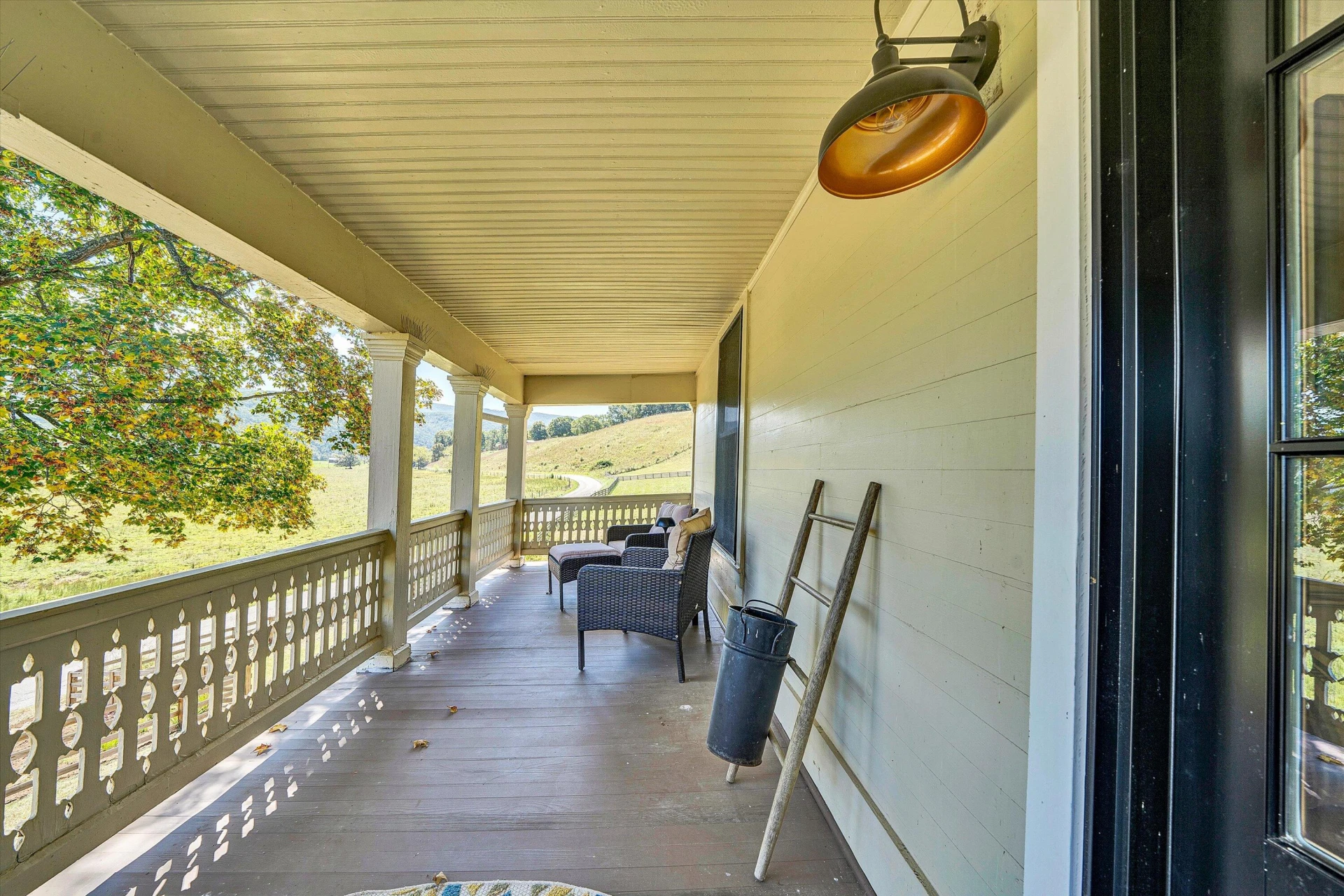 17559 Johns Creek RD - Photo 56
