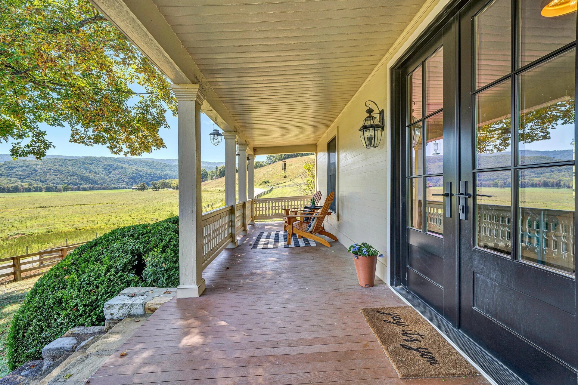 17559 Johns Creek RD - Photo 12