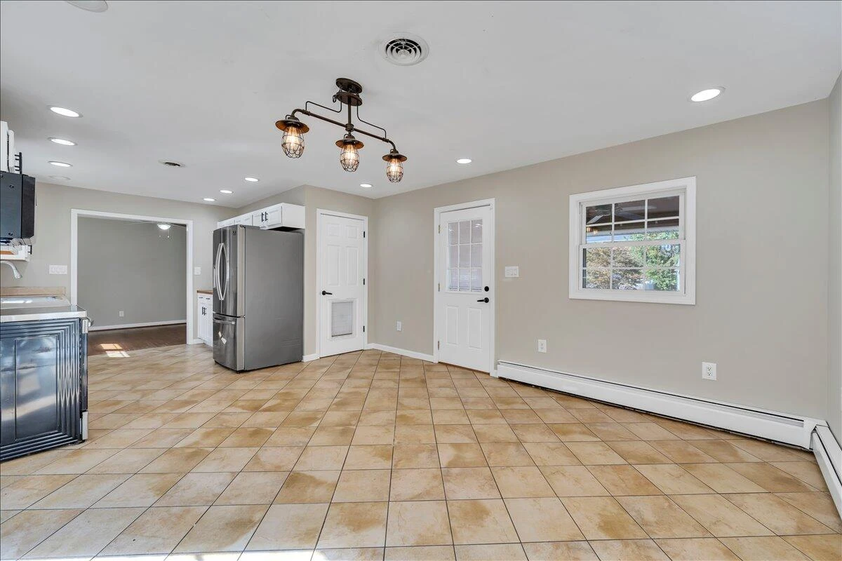 3328 Fleetwood AVE - Photo 24