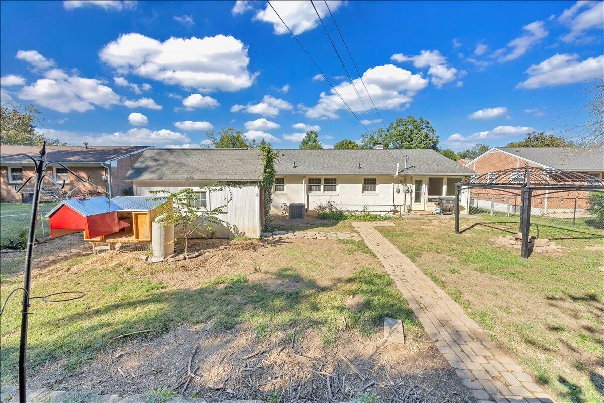 3328 Fleetwood AVE - Photo 56