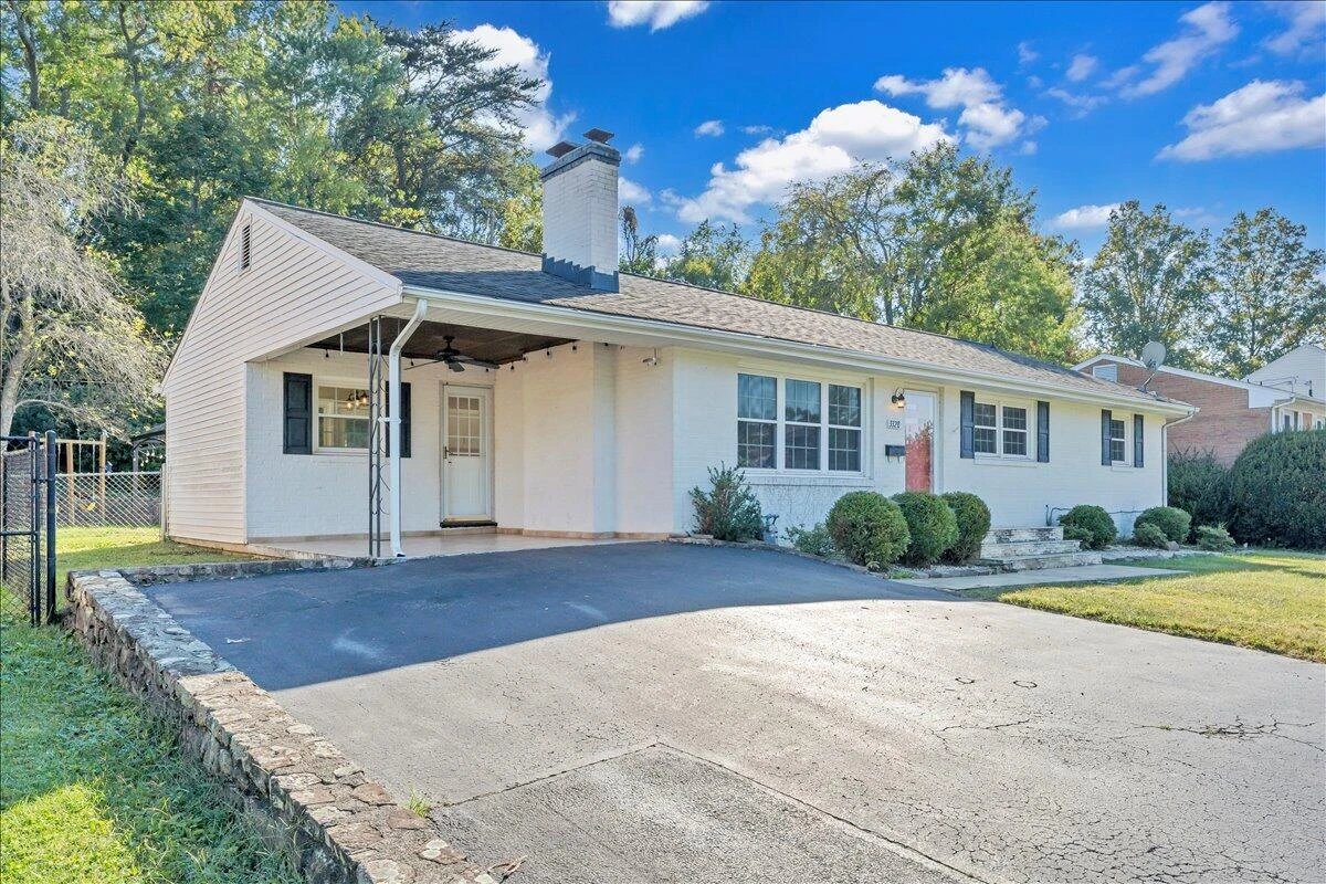 3328 Fleetwood AVE - Photo 61