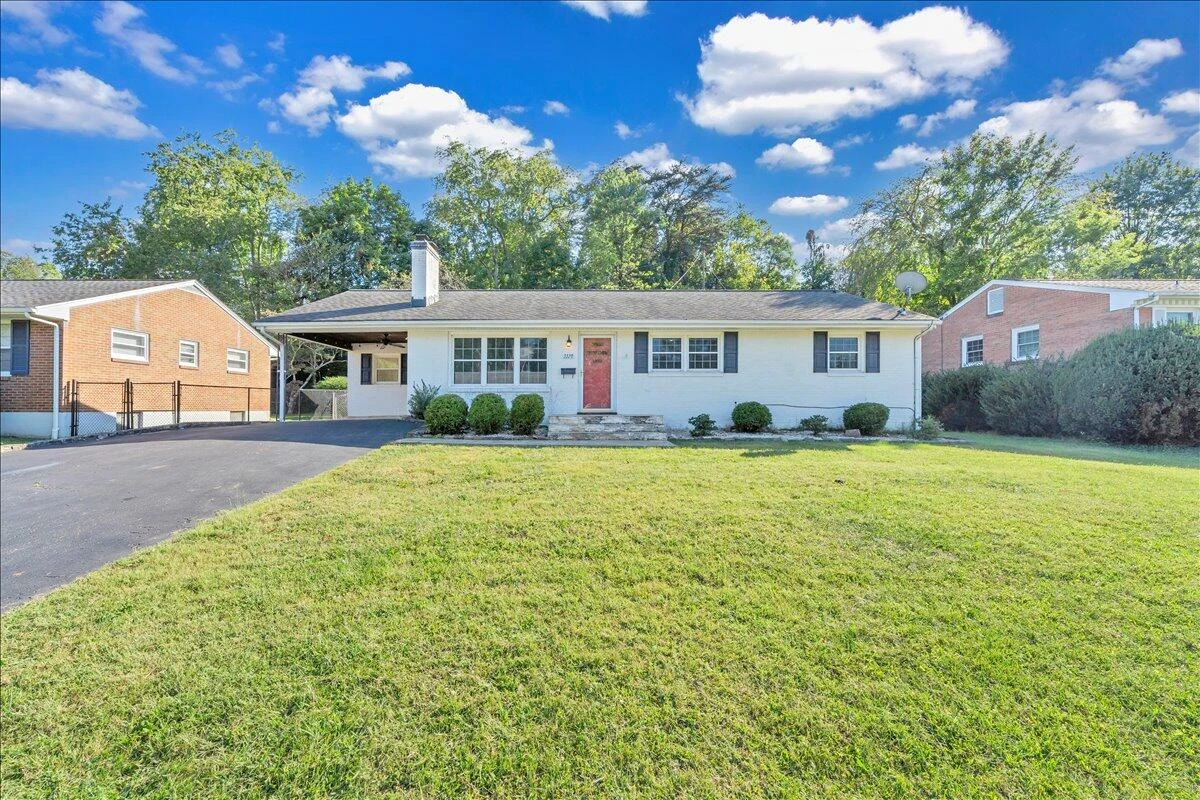 3328 Fleetwood AVE - Photo 63