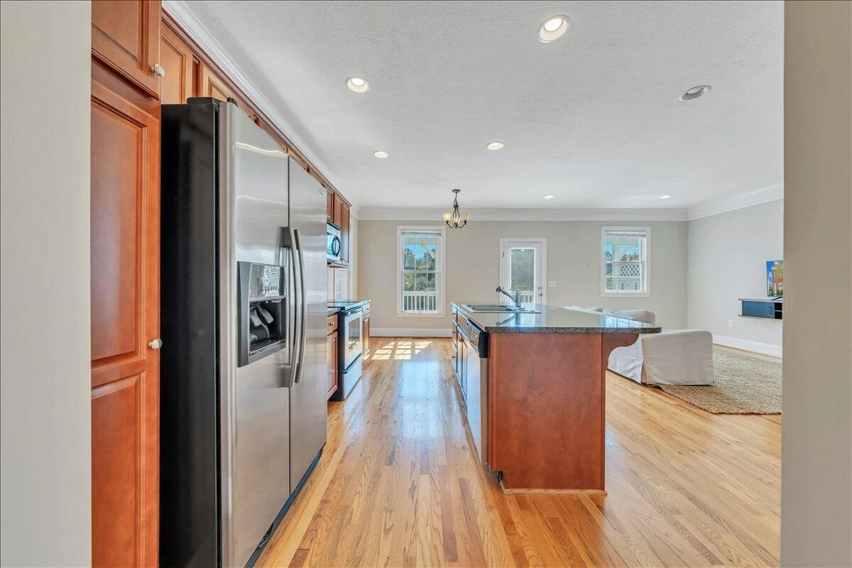 3818 Greenway DR SW - Photo 13
