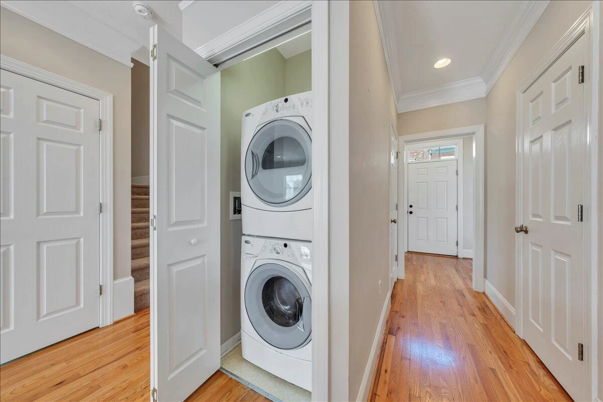 3818 Greenway DR SW - Photo 21