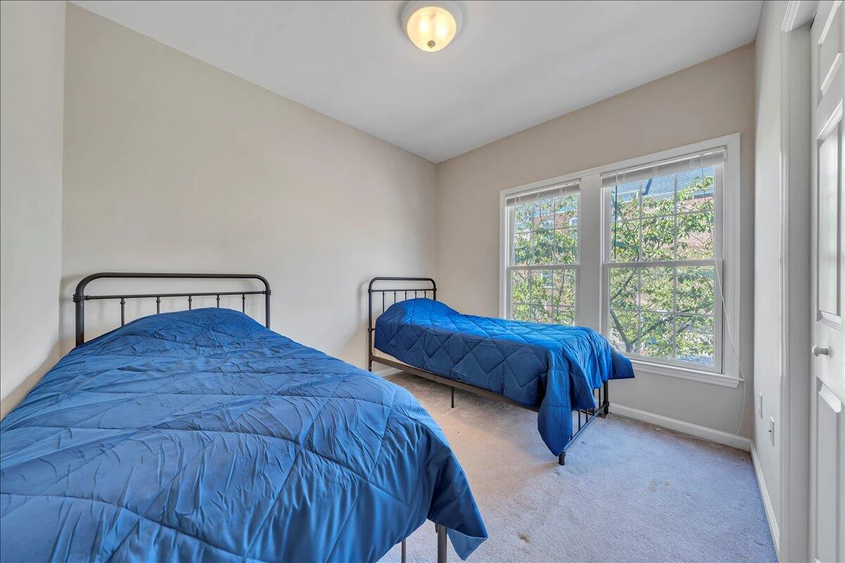 3818 Greenway DR SW - Photo 30