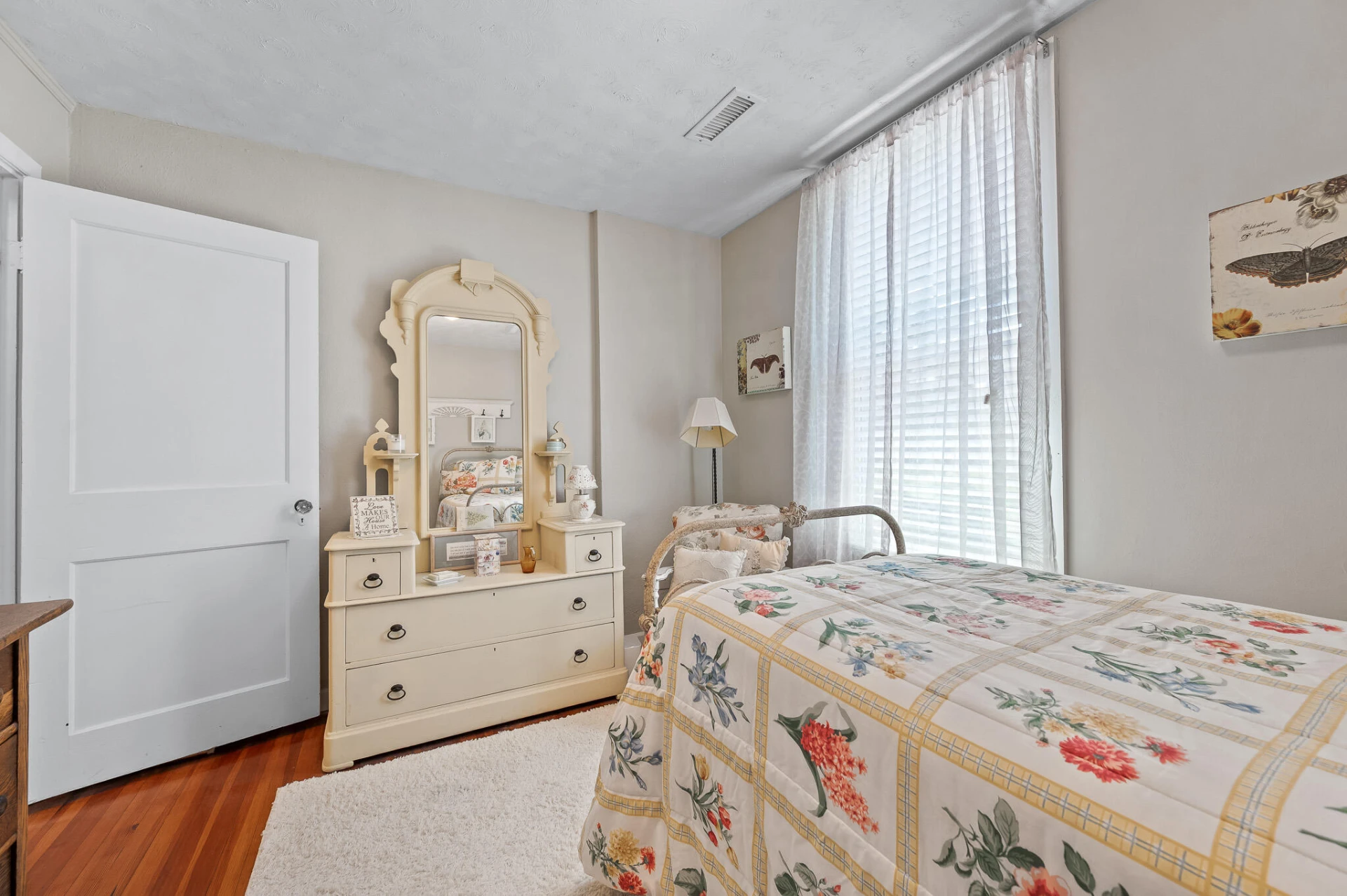 1137 Rhode Island AVE - Photo 21