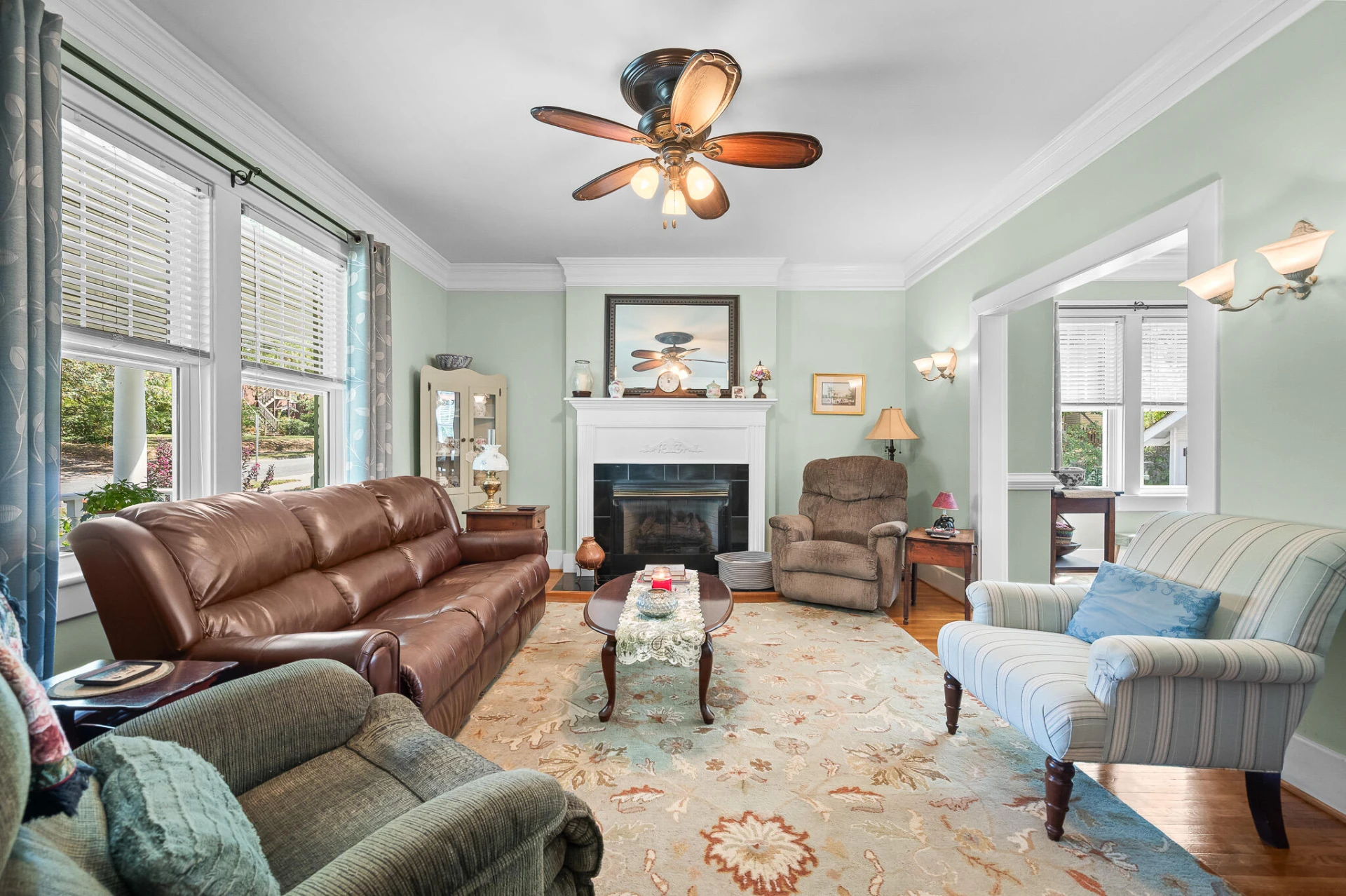 1137 Rhode Island AVE - Photo 8