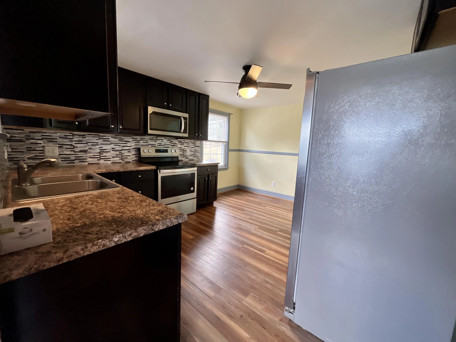 1137 Halliahurst AVE - Photo 22