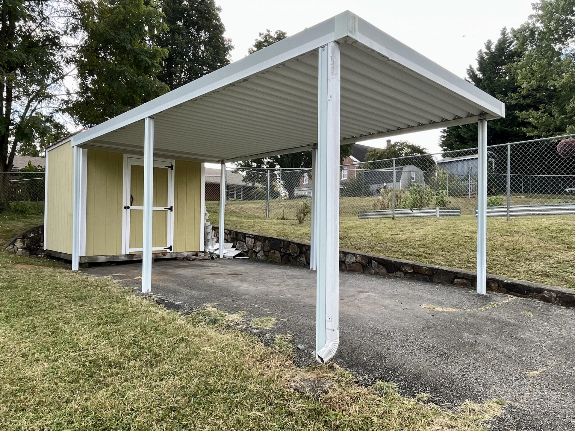 1137 Halliahurst AVE - Photo 52