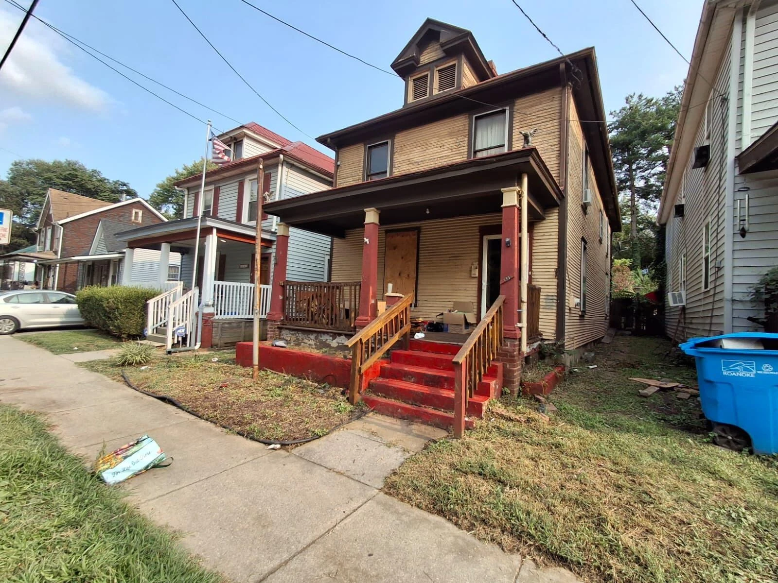 1503 Wise AVE SE - Photo 2