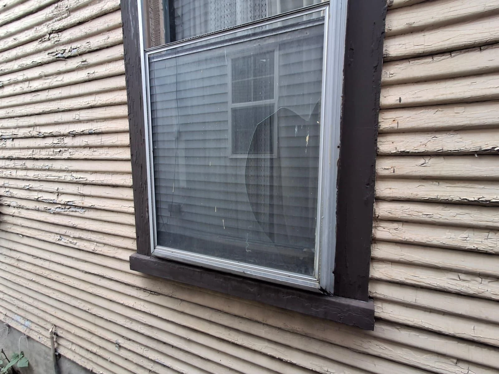 1503 Wise AVE SE - Photo 33