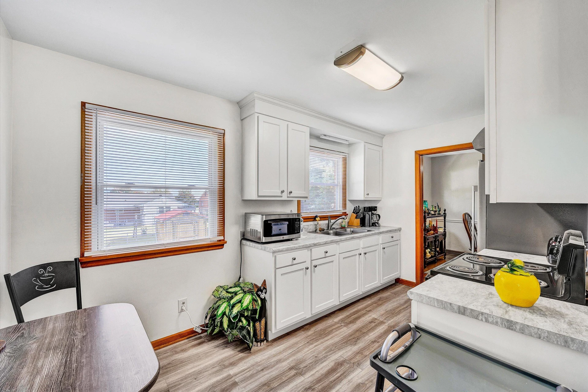 1423 Haydon ST - Photo 7