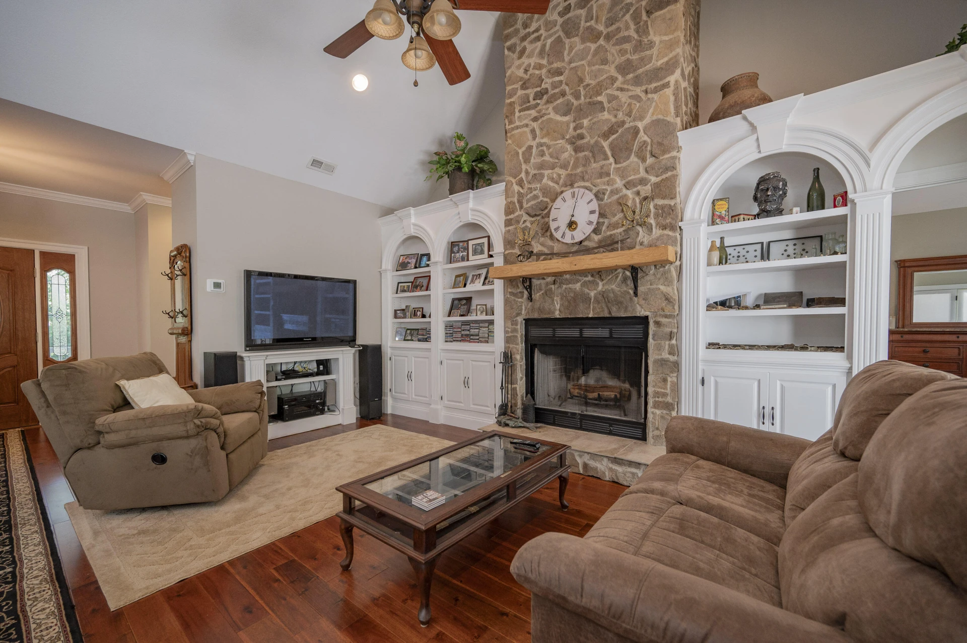 2815 Cobbs Mountain RD - Photo 3