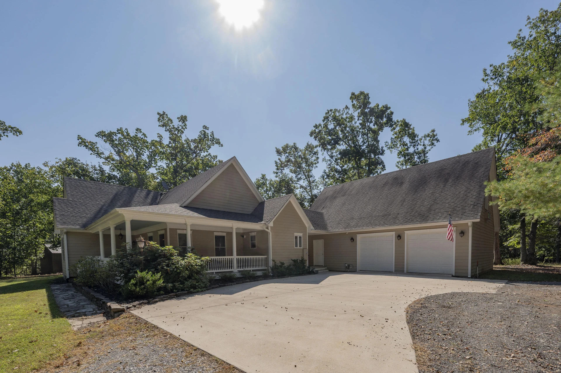 2815 Cobbs Mountain RD - Photo 32
