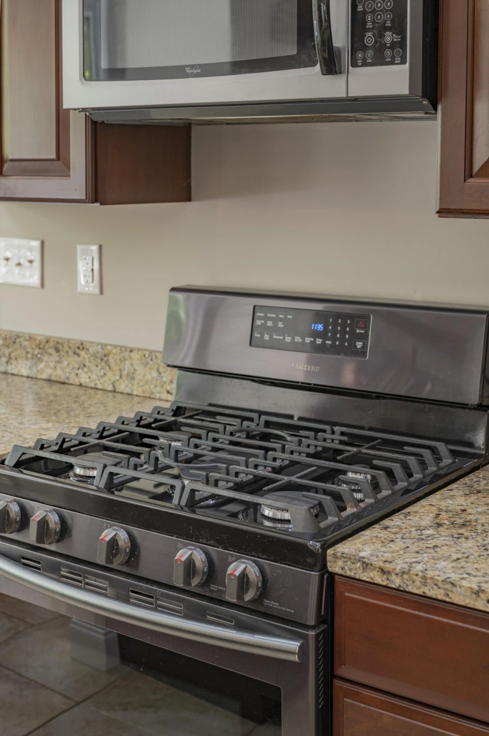 2815 Cobbs Mountain RD - Photo 63