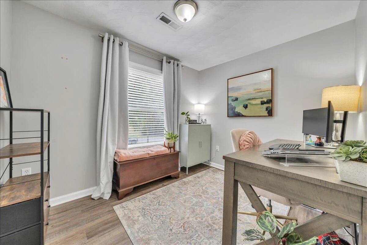 4374 Van Winkle RD SW - Photo 18