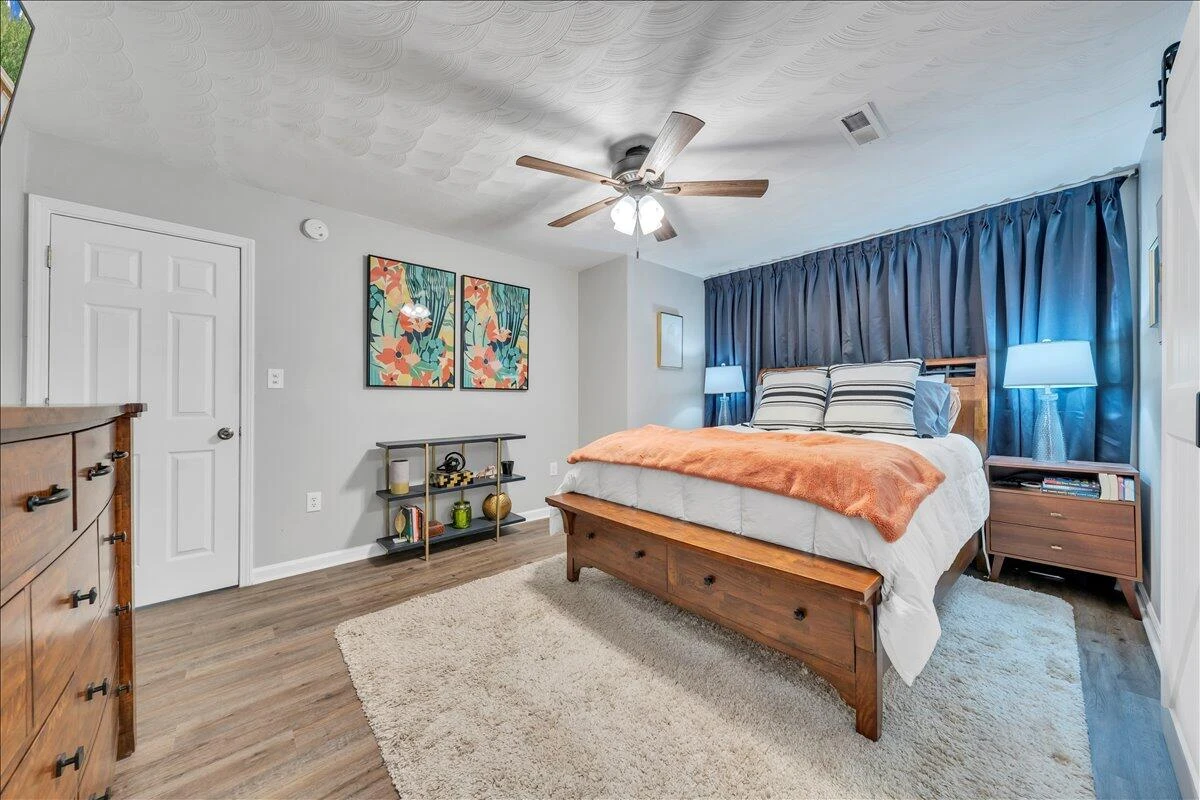 4374 Van Winkle RD SW - Photo 32