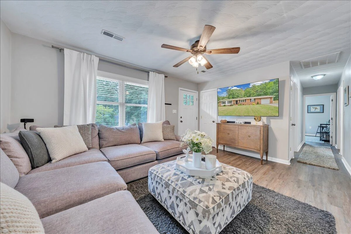 4374 Van Winkle RD SW - Photo 6