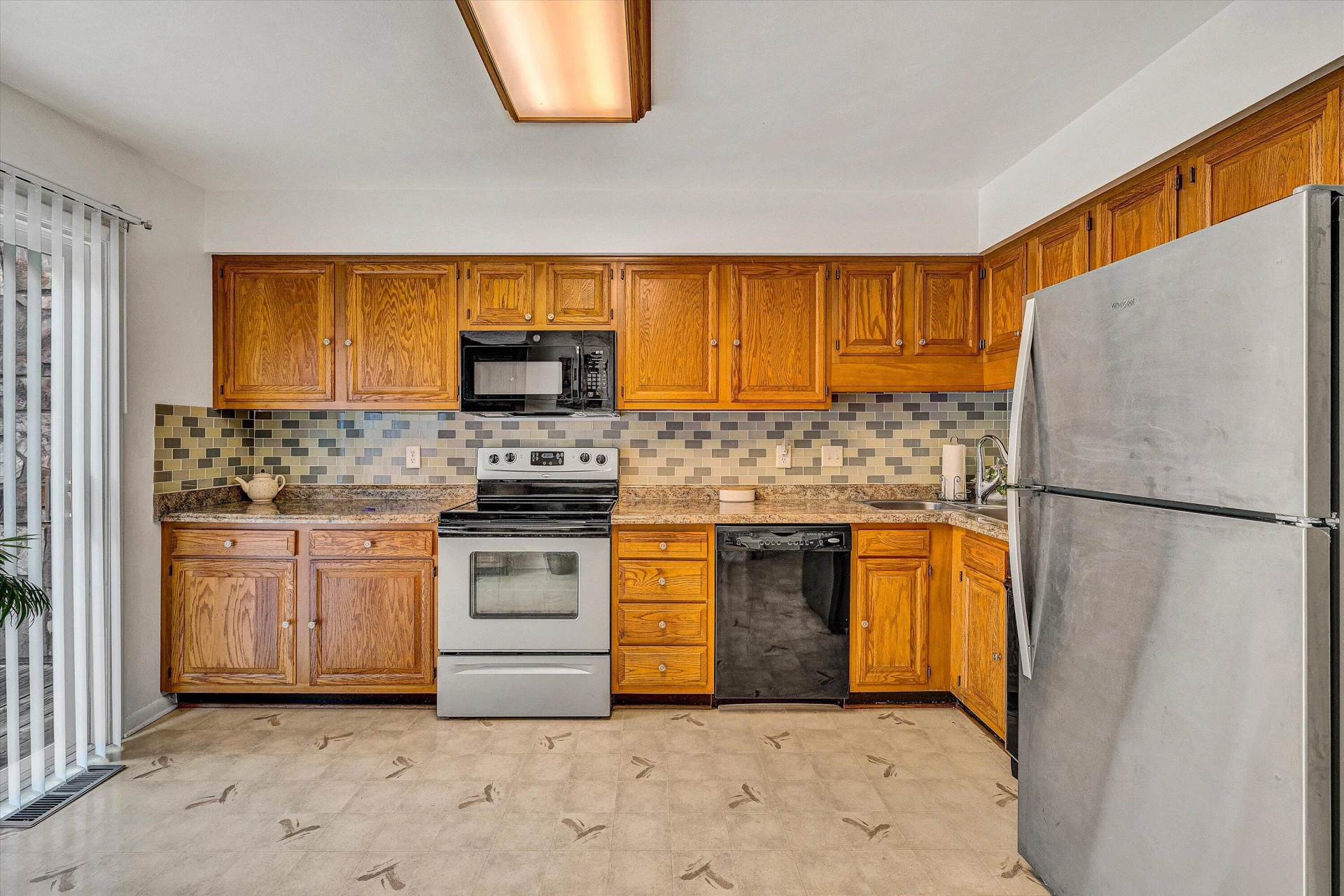 3543 Londonderry LN - Photo 15