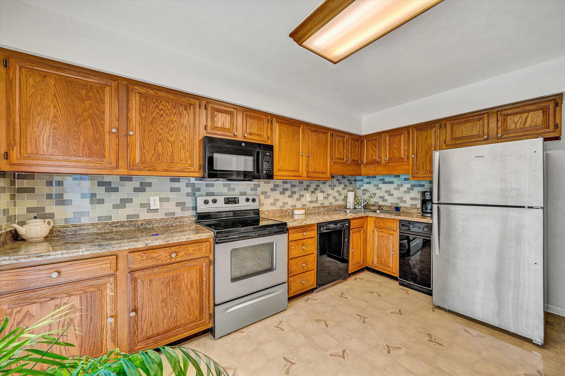 3543 Londonderry LN - Photo 16